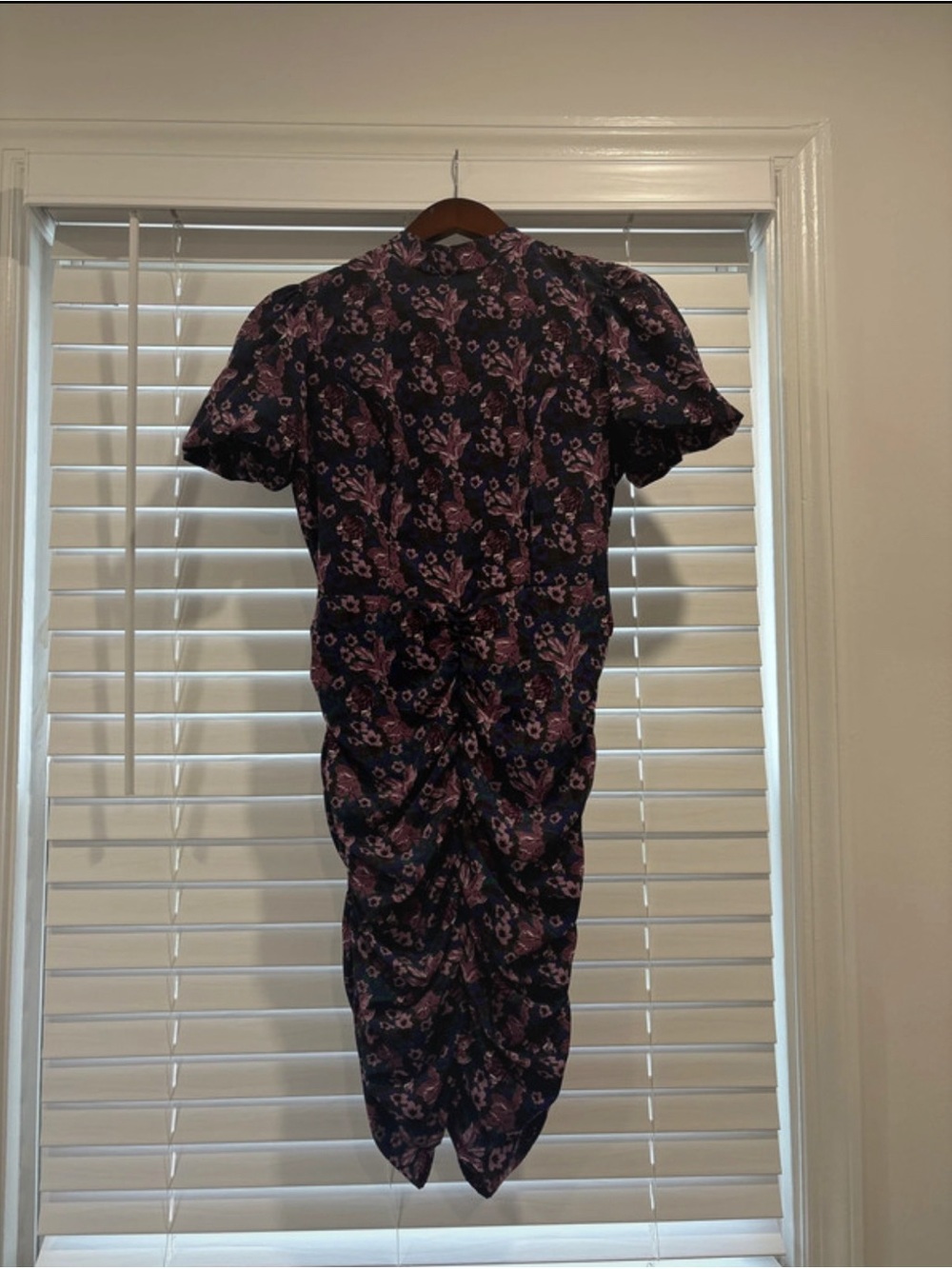Melrose & Market Floral Ruched Midi Dress in Dark Navy and Pink